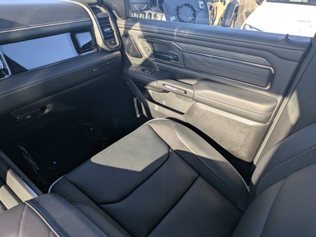 Used 2026 Ram 1500 - photo 17
