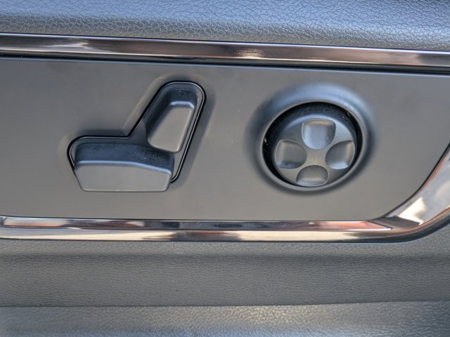Used 2026 Ram 1500 - photo 19