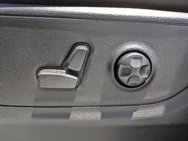 Used 2021 Ram 1500 - photo 22