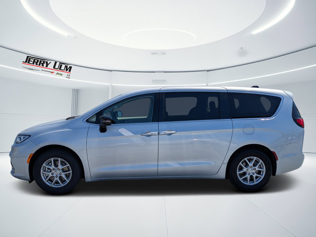 Used 2024 Chrysler Pacifica - photo 19