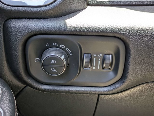 Used 2021 Ram 2500 - photo 36