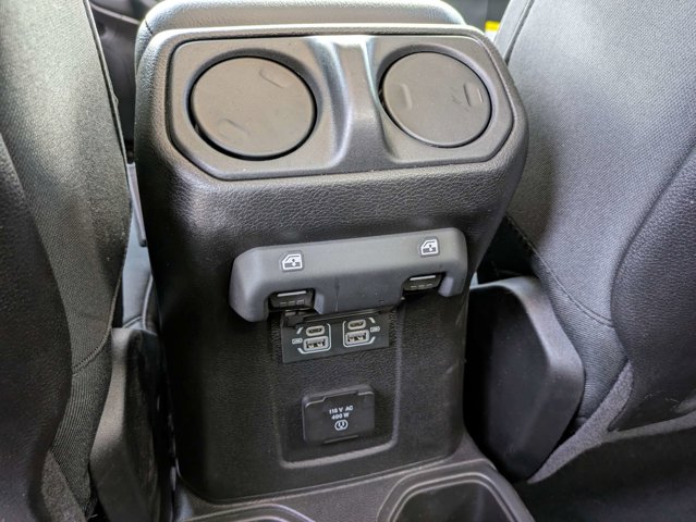 Used 2025 Jeep Gladiator - photo 16