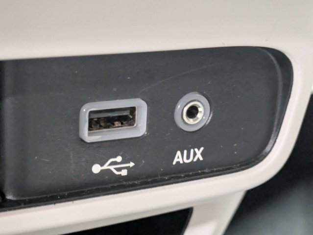 Used 2020 Chrysler Pacifica - photo 25