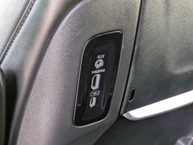 Used 2022 Chrysler Pacifica - photo 33