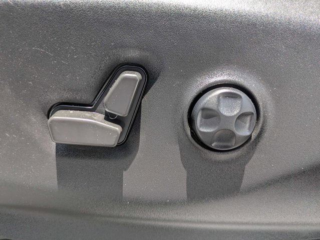 Used 2022 Chrysler Pacifica - photo 5