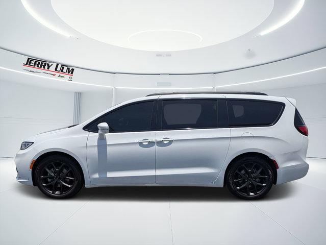 Used 2022 Chrysler Pacifica - photo 23