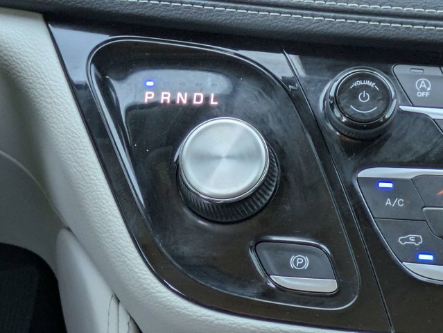 Used 2023 Chrysler Pacifica - photo 7