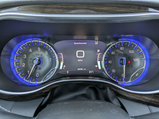 Used 2023 Chrysler Pacifica - photo 15