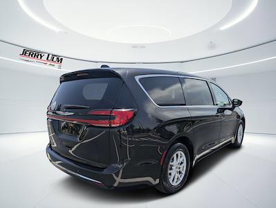 2023 Chrysler Pacifica FWD Minivan for sale #W167326A - photo 2