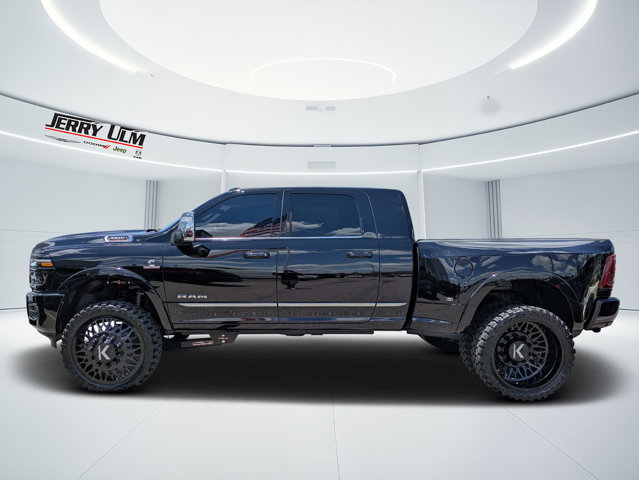 Used 2026 Ram 3500 - photo 8