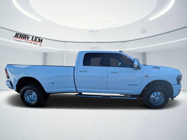 Used 2026 Ram 3500 - photo 13