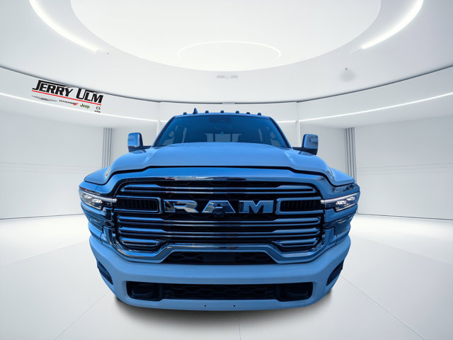 Used 2026 Ram 3500 - photo 17