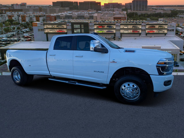 Used 2026 Ram 3500 - photo 1