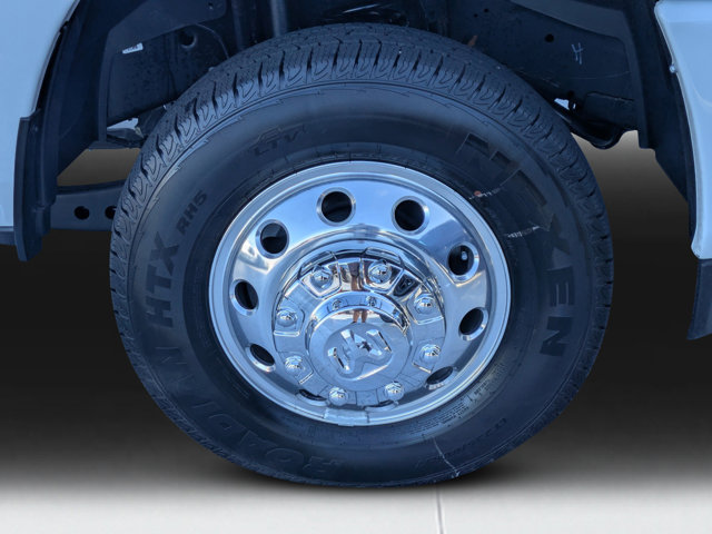 Used 2026 Ram 3500 - photo 11