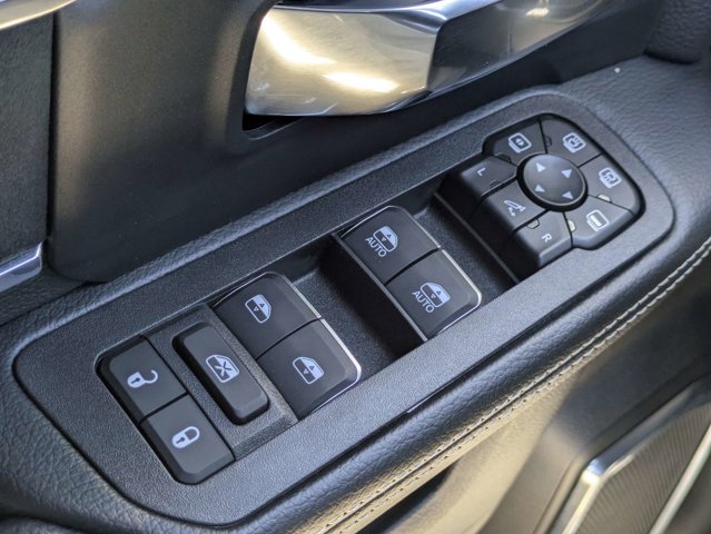 Used 2026 Ram 3500 - photo 23
