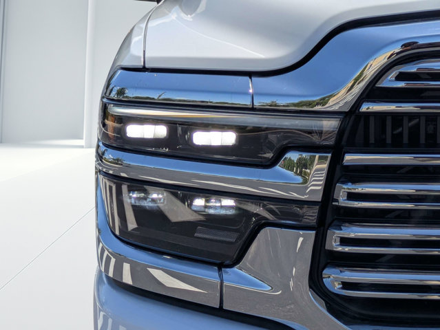 Used 2026 Ram 3500 - photo 10