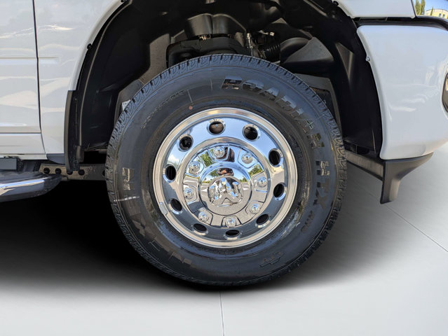 Used 2026 Ram 3500 - photo 11