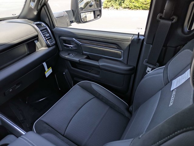 Used 2026 Ram 3500 - photo 28