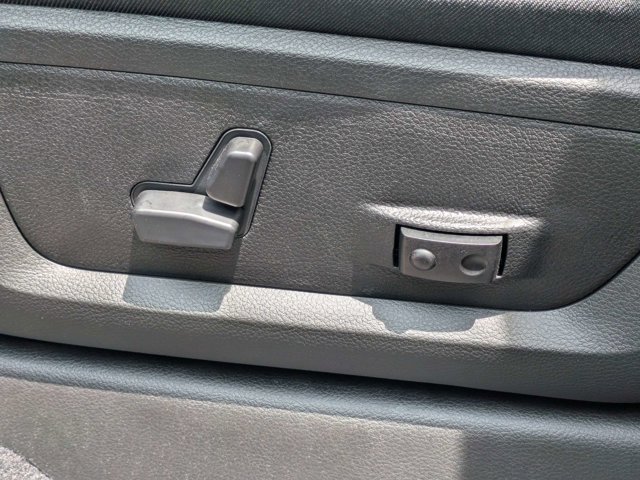 Used 2026 Ram 3500 - photo 21