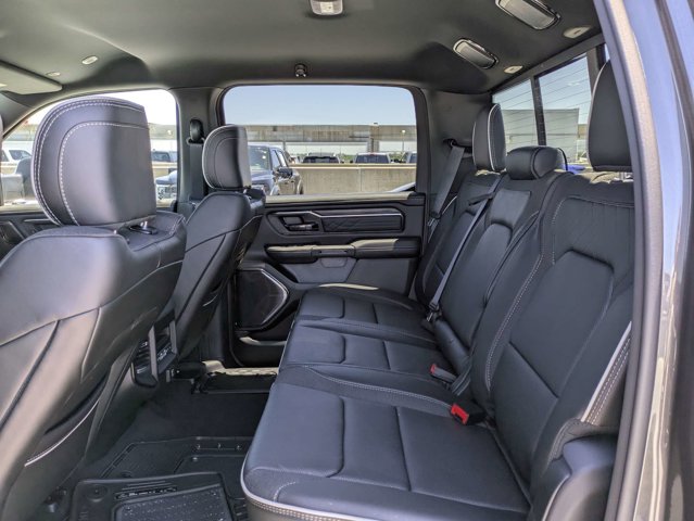 Used 2026 Ram 1500 - photo 15