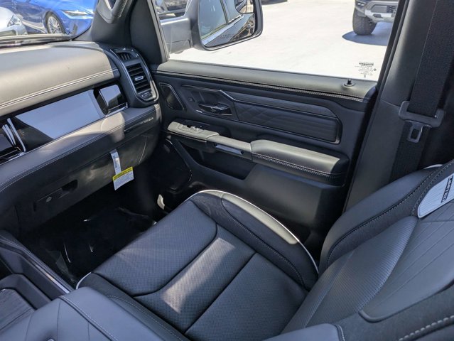 Used 2026 Ram 1500 - photo 19