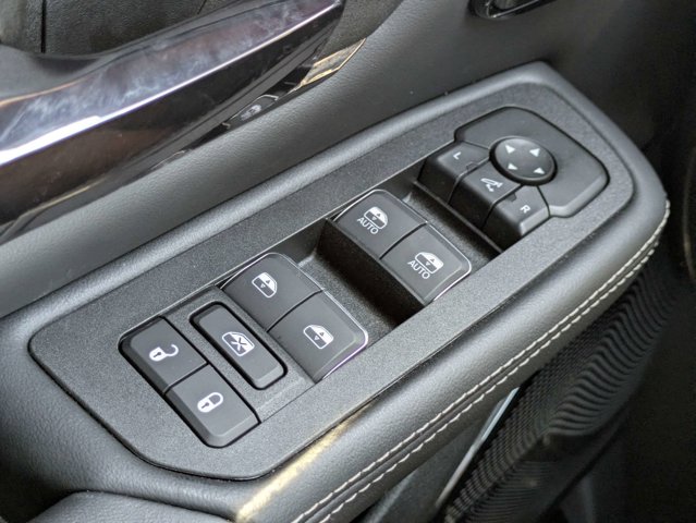 Used 2026 Ram 1500 - photo 25