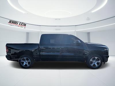 Used 2025 Ram 1500 - photo 1