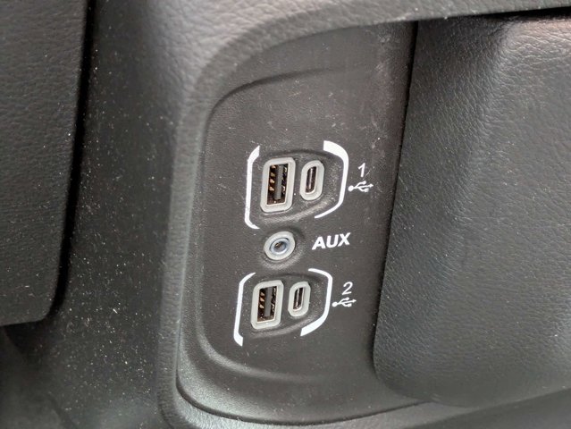 Used 2022 Ram 1500 - photo 6