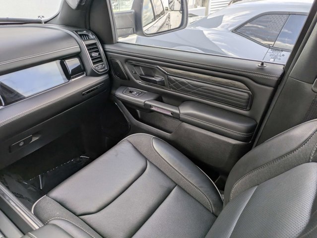 Used 2025 Ram 1500 - photo 20