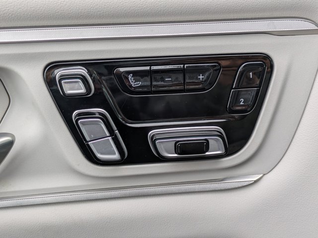 Used 2025 Ram 1500 - photo 24