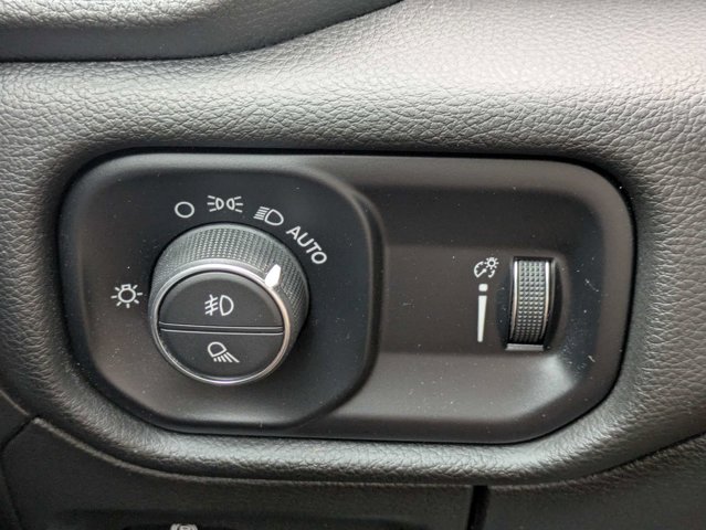 Used 2023 Ram 1500 - photo 7