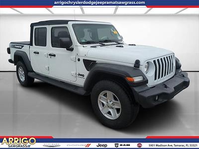 Used 2020 Jeep Gladiator - photo 1