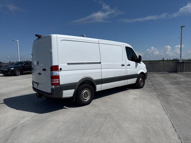 Used 2015 Freightliner Sprinter 2500 - photo 5
