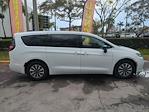 Used 2024 Chrysler Pacifica Select Minivan for sale #O153761 - photo 6