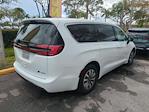 Used 2024 Chrysler Pacifica Select Minivan for sale #O153761 - photo 7