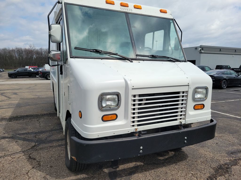 Used 2012 Ford E-350 - photo 16