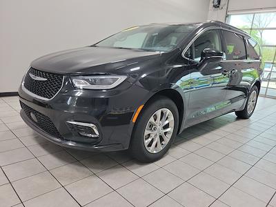 2022 Chrysler Pacifica AWD Minivan for sale #DC26023A - photo 2