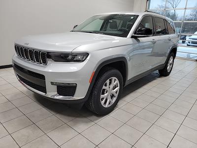 Used 2022 Jeep Grand Cherokee L Limited for sale #DJ25127A - photo 2
