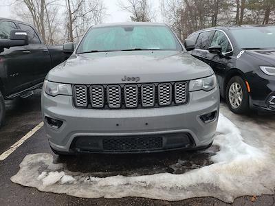 Used 2020 Jeep Grand Cherokee - photo 1