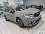 Used 2025 Chrysler Pacifica Limited Minivan for sale #DP8969 - photo 11