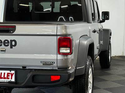 Used 2020 Jeep Gladiator Sport Crew Cab for sale #DP8990 - photo 2