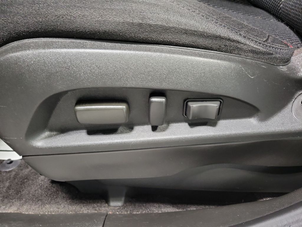 Used 2015 GMC Terrain - photo 32