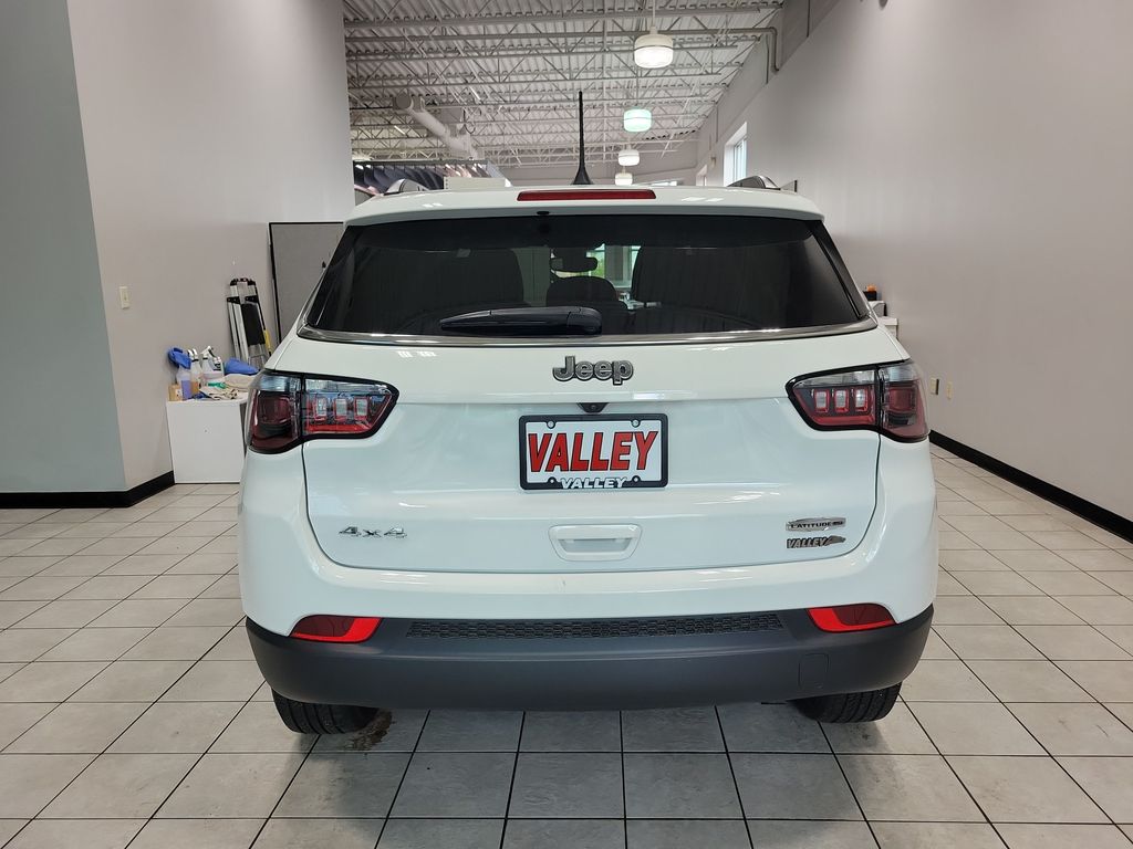 Used 2022 Jeep Compass - photo 9