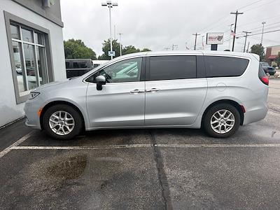 2023 Chrysler Pacifica FWD Minivan for sale #DP9335 - photo 2