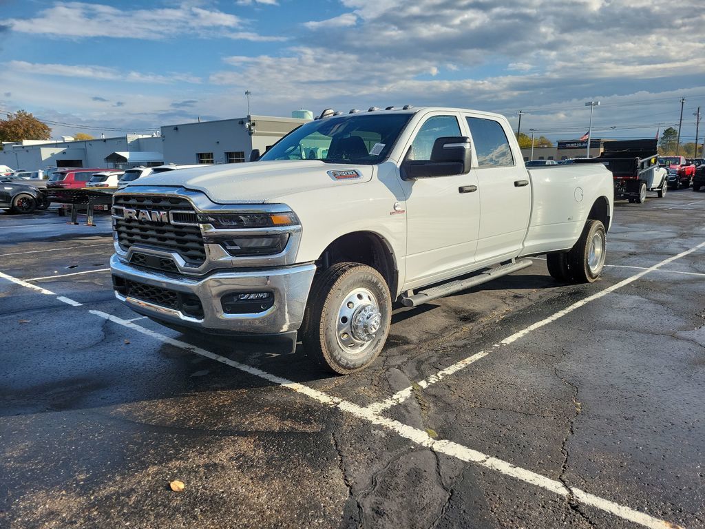 New 2026 Ram 3500 - photo 2