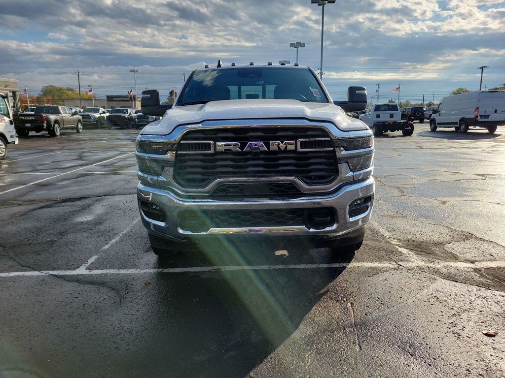 New 2026 Ram 3500 - photo 5