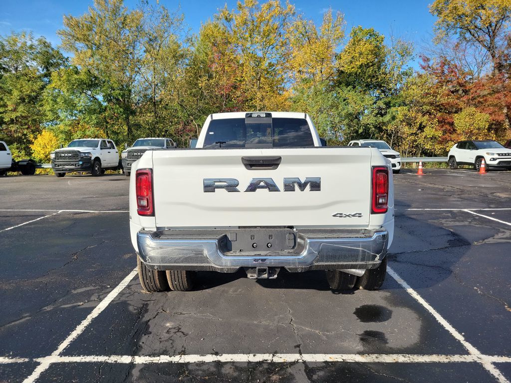 New 2026 Ram 3500 - photo 7