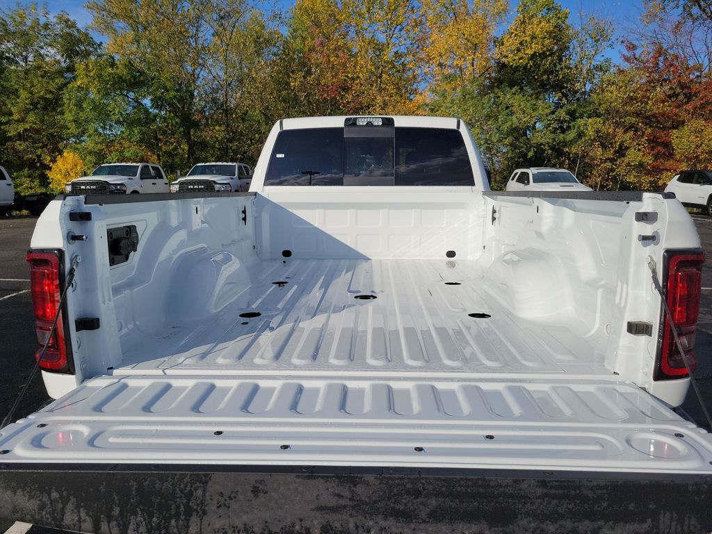 New 2026 Ram 3500 - photo 9