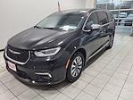 Used 2023 Chrysler Pacifica Limited Minivan for sale #X23638A - photo 14