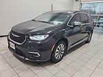 Used 2023 Chrysler Pacifica Limited Minivan for sale #X23638A - photo 3